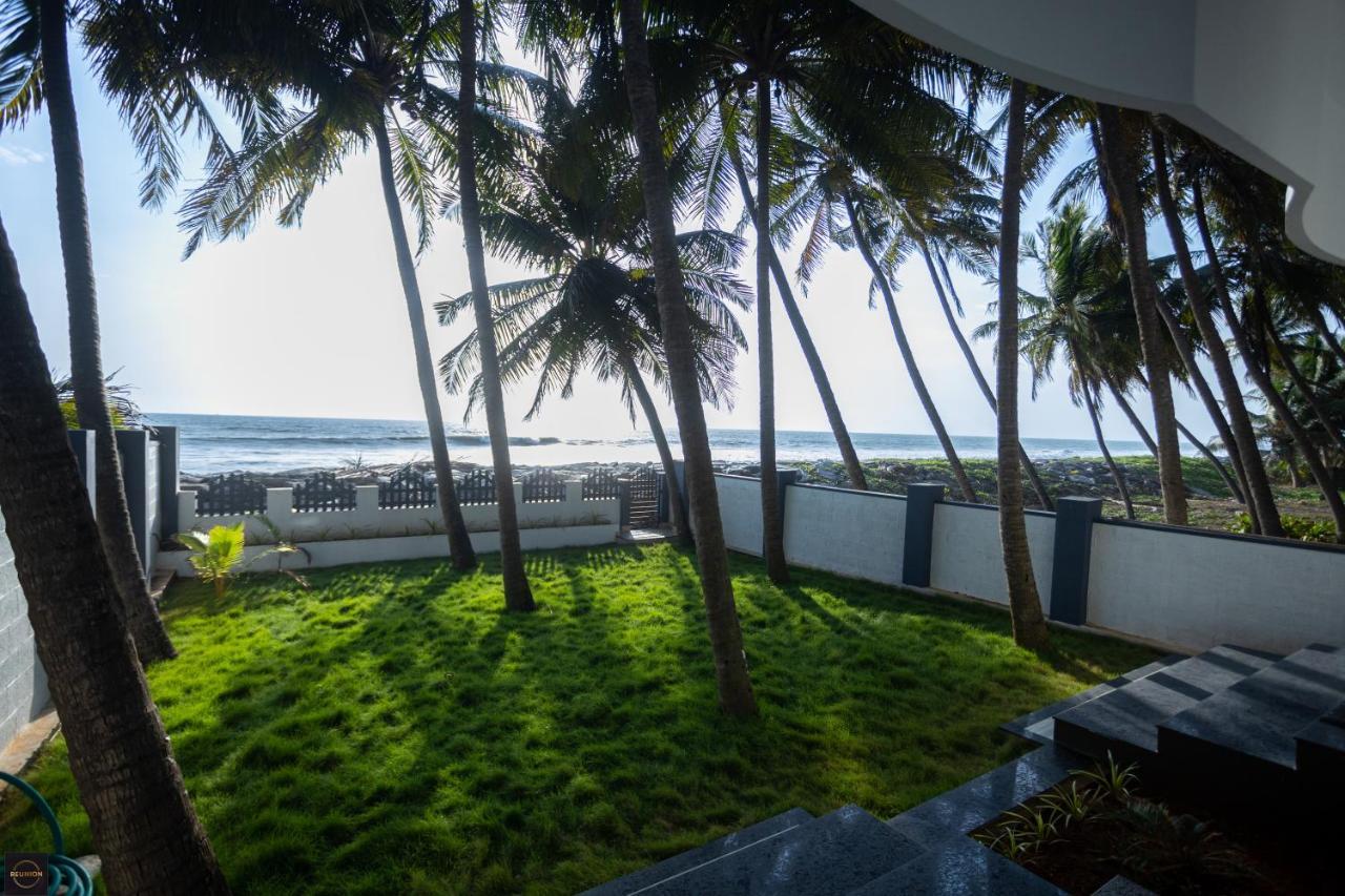 Reunion Ocean Manor - Beach House Udupi Esterno foto