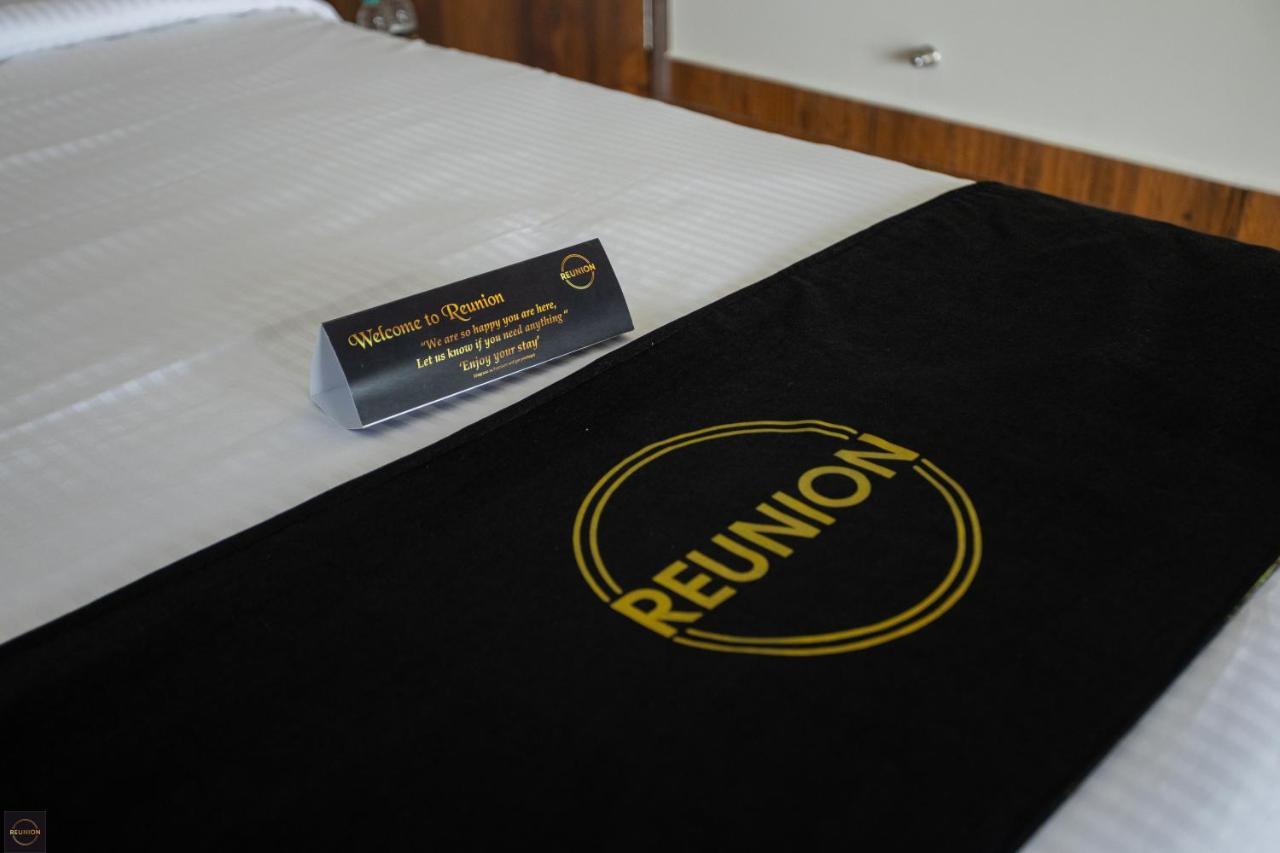 Reunion Ocean Manor - Beach House Udupi Esterno foto