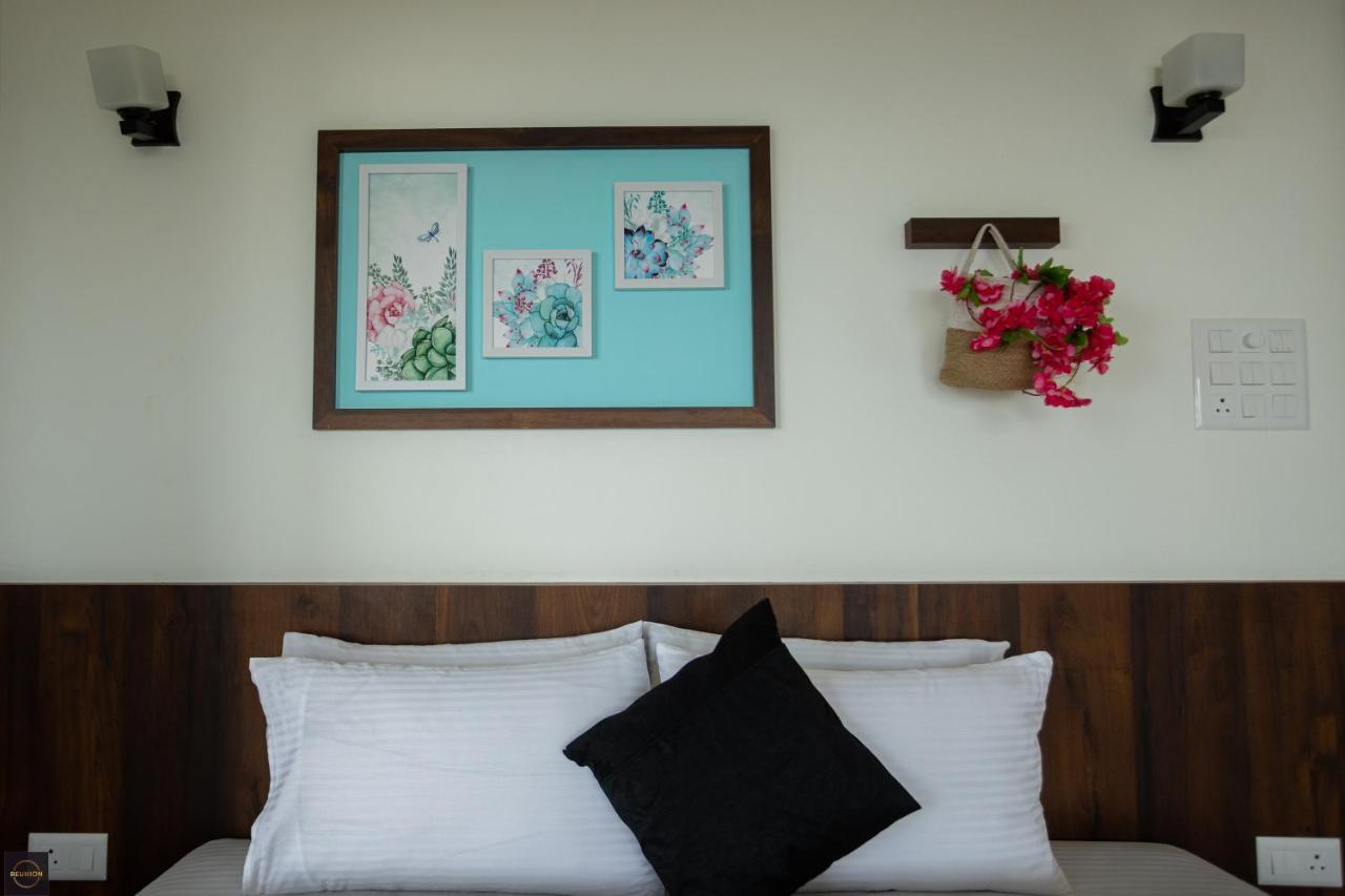 Reunion Ocean Manor - Beach House Udupi Esterno foto