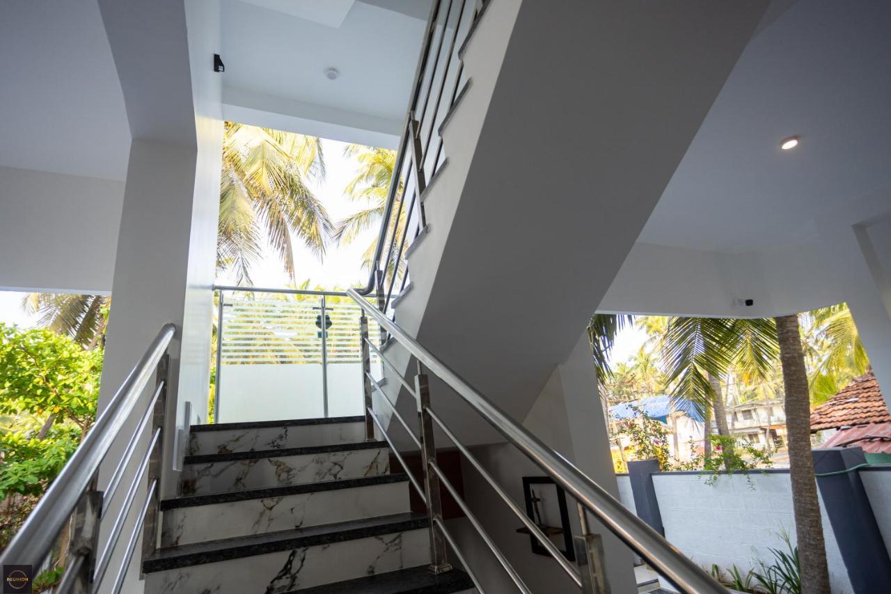 Reunion Ocean Manor - Beach House Udupi Esterno foto
