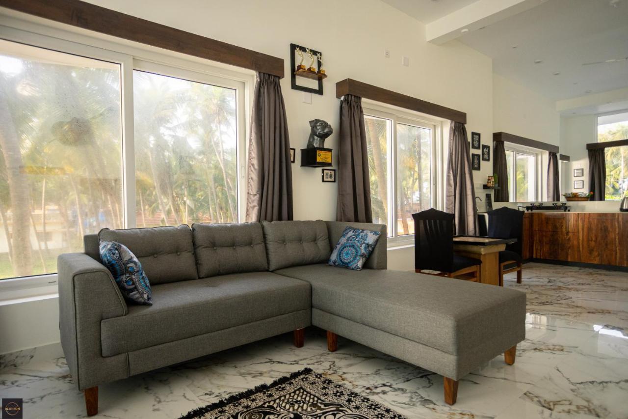 Reunion Ocean Manor - Beach House Udupi Esterno foto