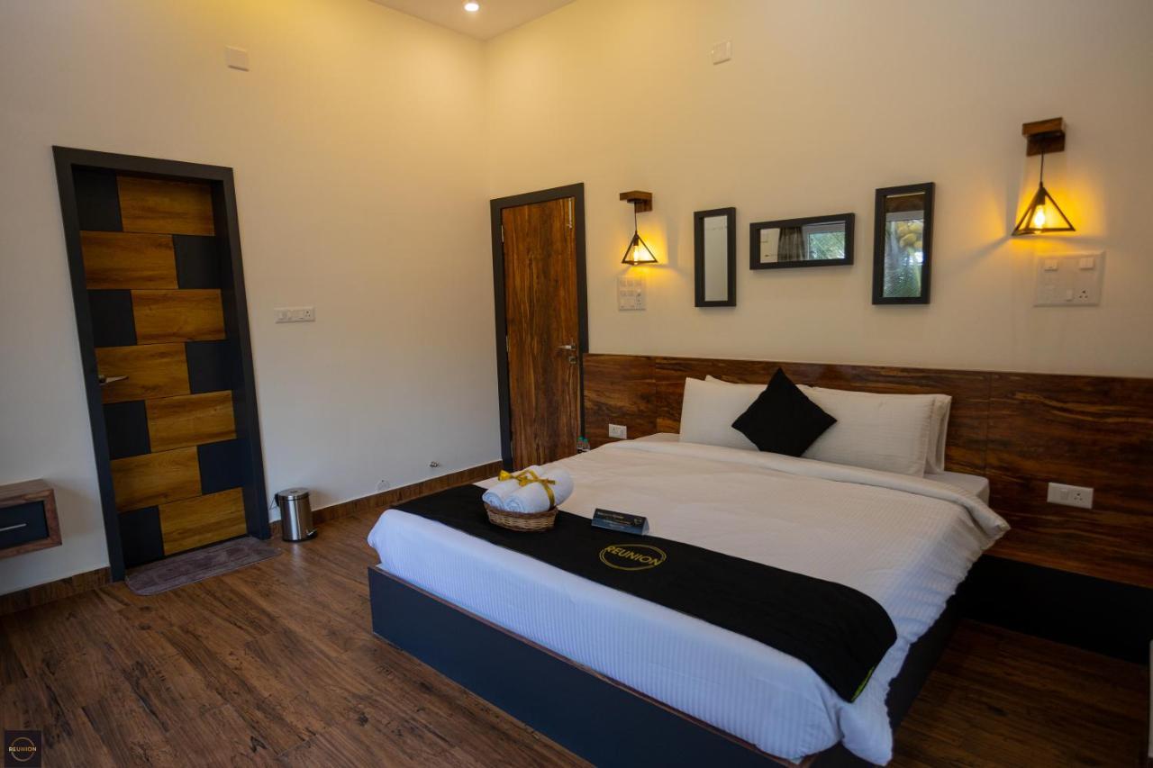 Reunion Ocean Manor - Beach House Udupi Esterno foto