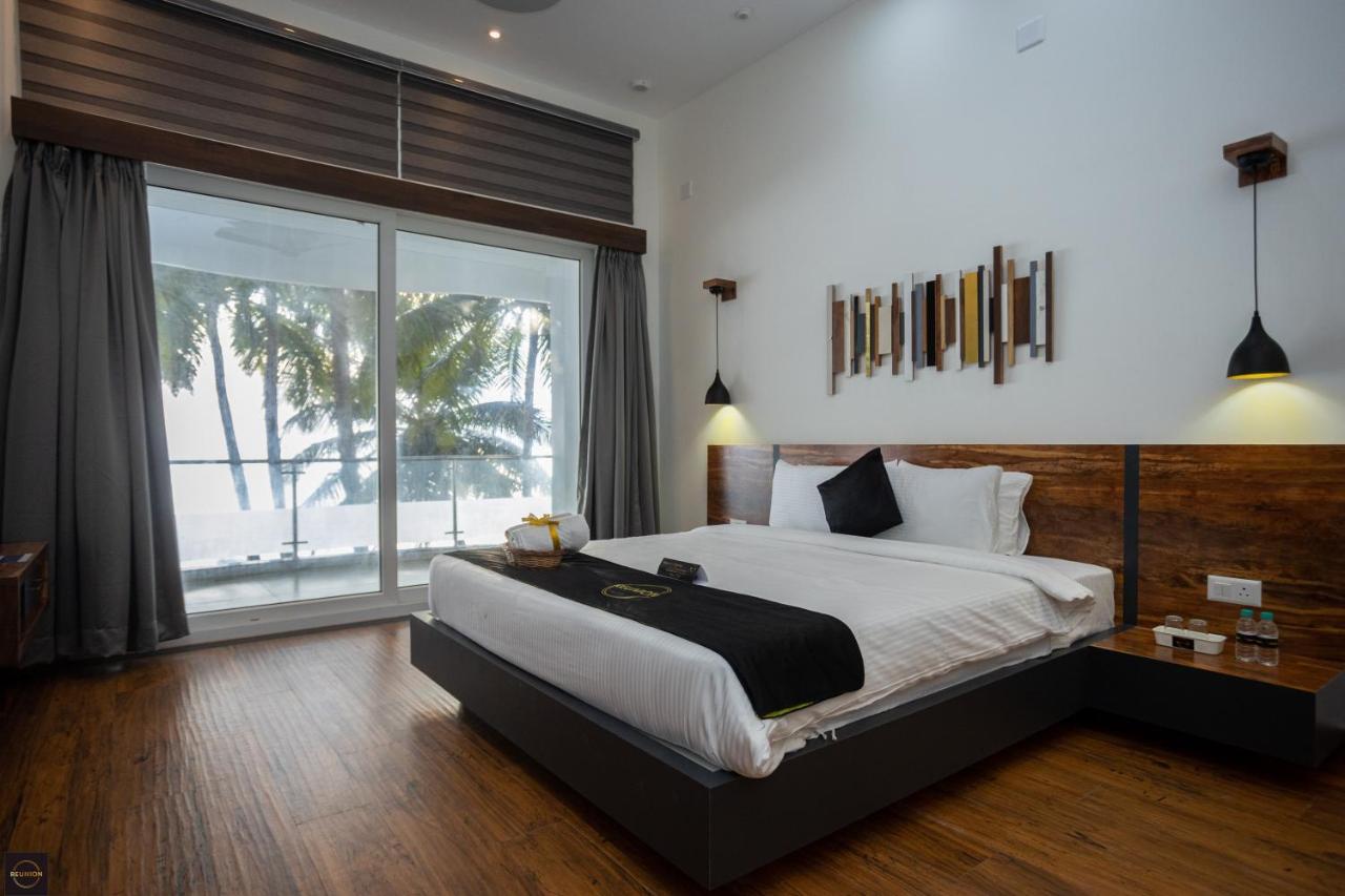 Reunion Ocean Manor - Beach House Udupi Esterno foto