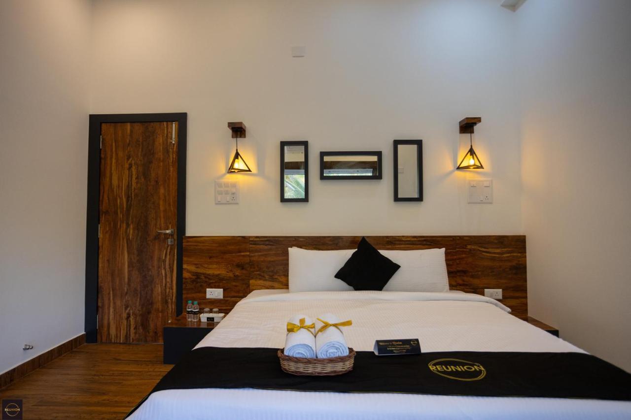 Reunion Ocean Manor - Beach House Udupi Esterno foto